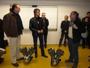 Harley-Davidson France fait don d’un moteur au Lycée